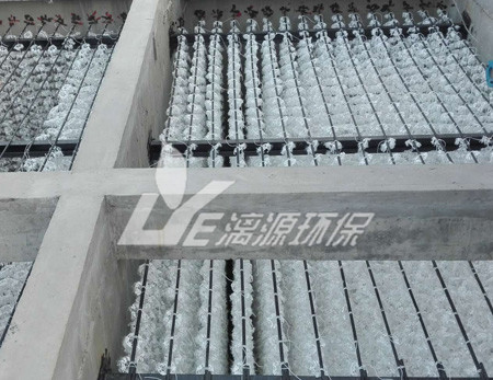 对硝基苯胺生产废水处理